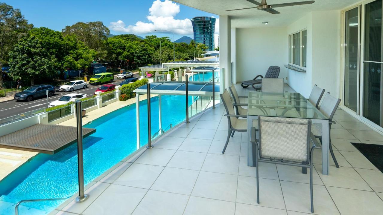 Waters Edge Apartment Cairns Exterior foto